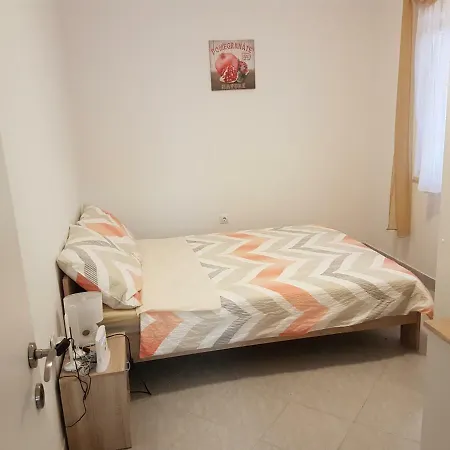 Lukinic Apartment Vir